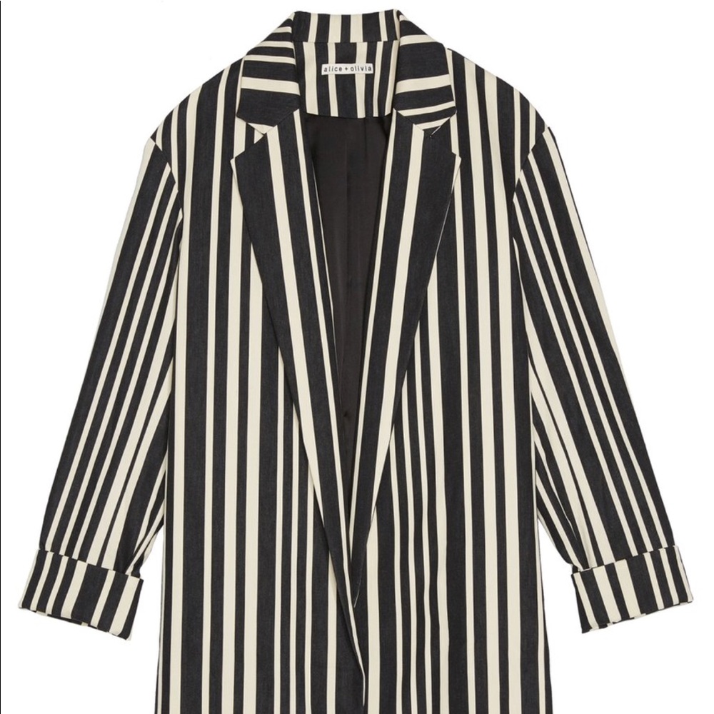 NETA NOTCH COLLAR BOYFRIEND BLAZER